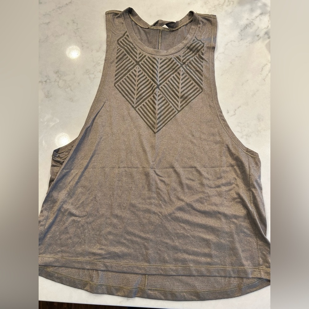 Lululemon gold bronze muscle tank 4